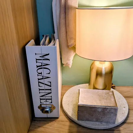 Old I With Parking Appartement *