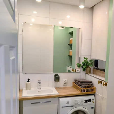 Old I With Parking Gdańsk