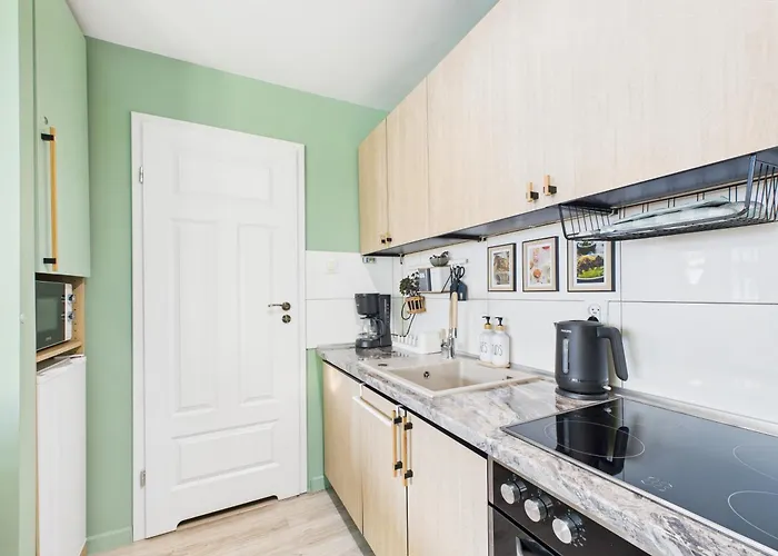 Old I With Parking *